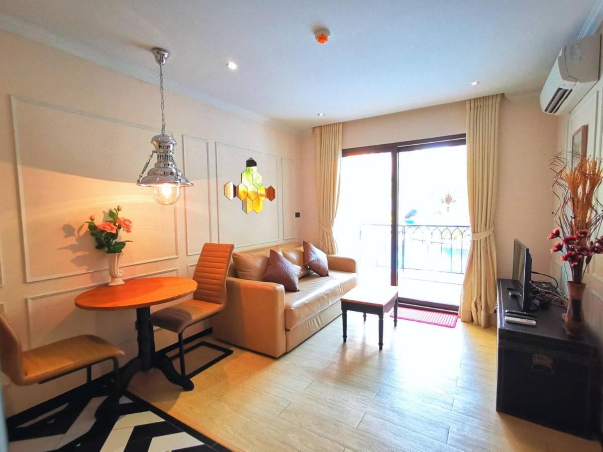D14 Venetian Condo Resort Pattaya Pool Connected Netflix Pantai Jomtien Bagian luar foto