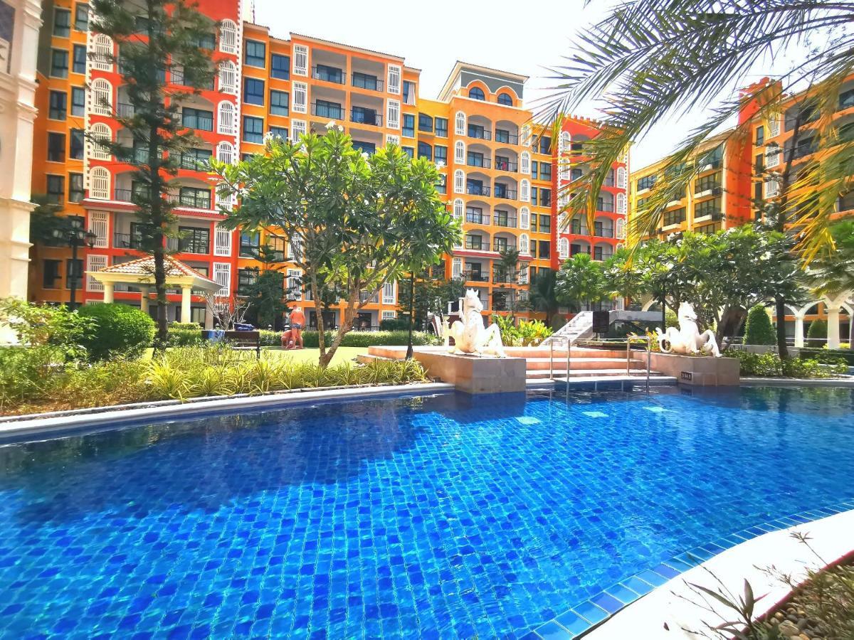 D14 Venetian Condo Resort Pattaya Pool Connected Netflix Pantai Jomtien Bagian luar foto